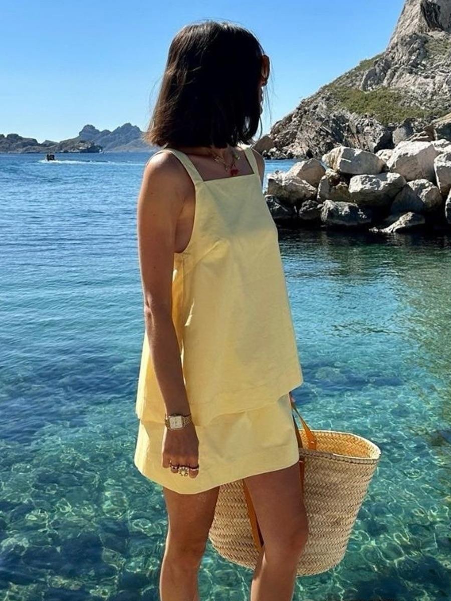 Citronově žlutý set Maria: top na ramínka a sukně