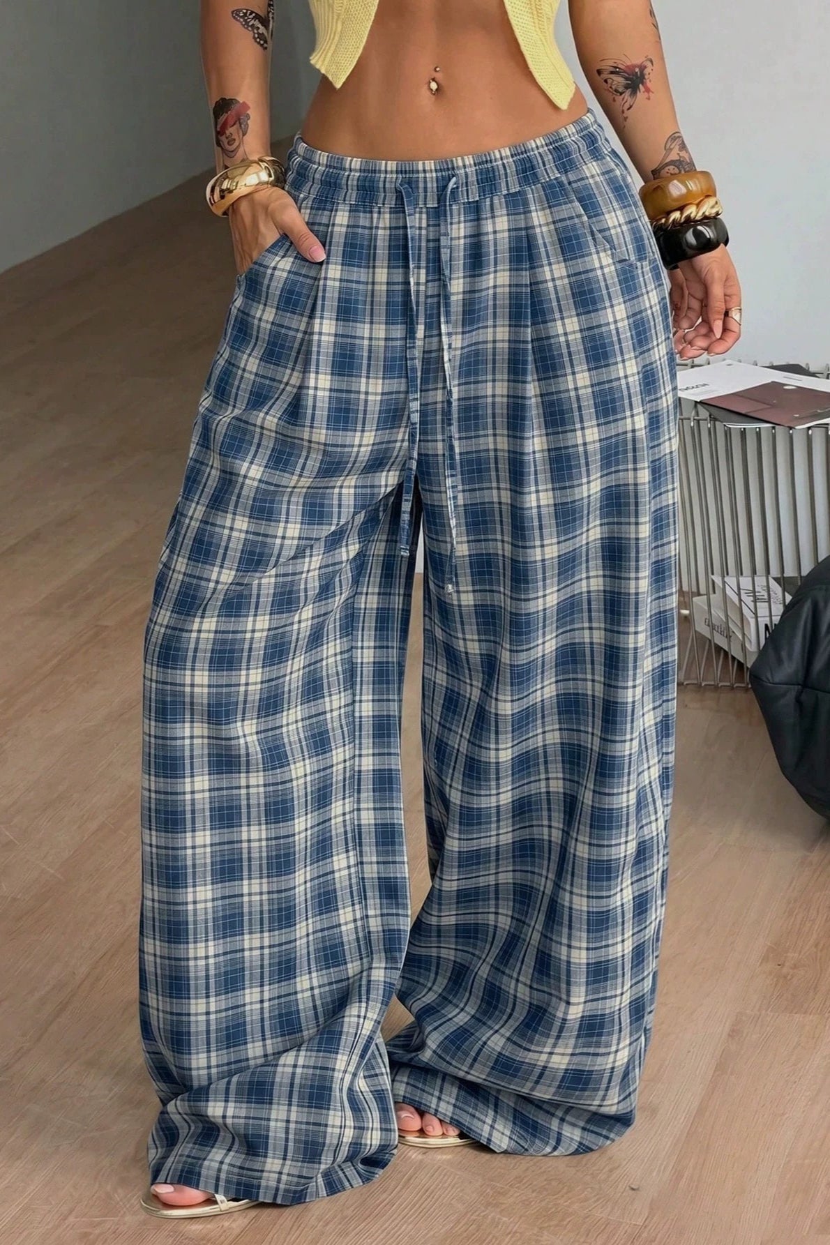 Kostkované široké kalhoty Lola se stahováním