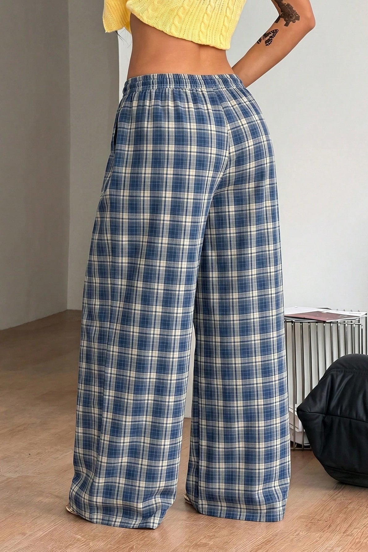 Kostkované široké kalhoty Lola se stahováním