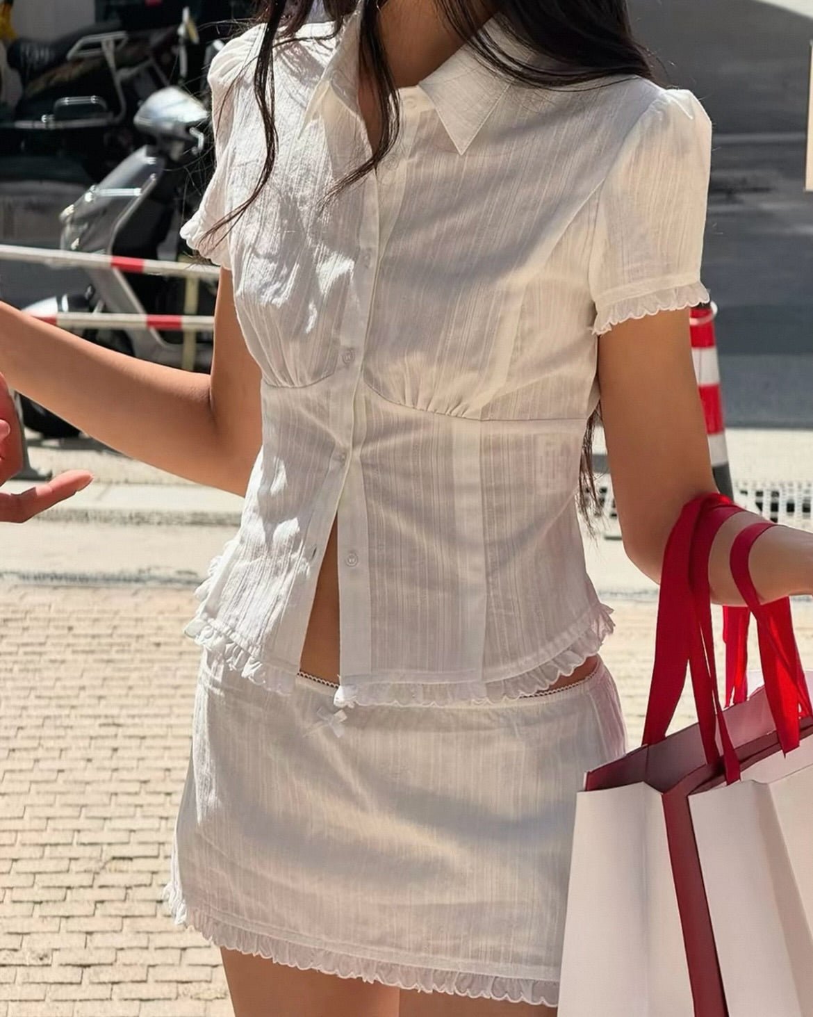 Souprava Brianna: zkrácený přiléhavý skort