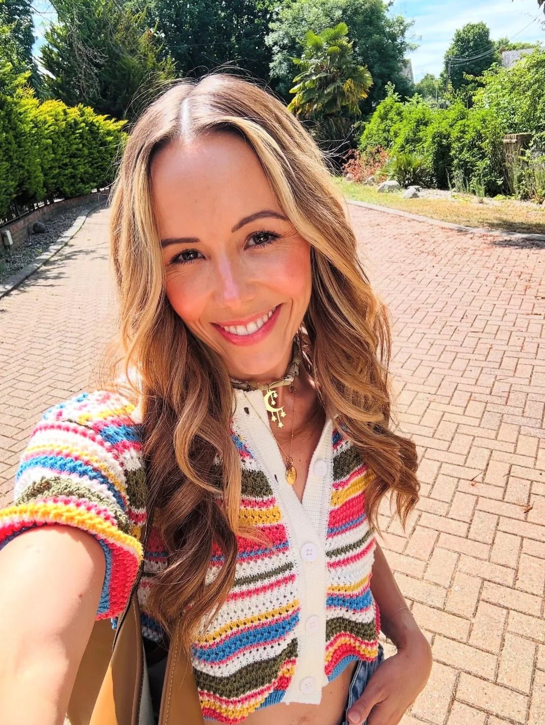 Jasmin háčkovaný crop svetr a šortky - set