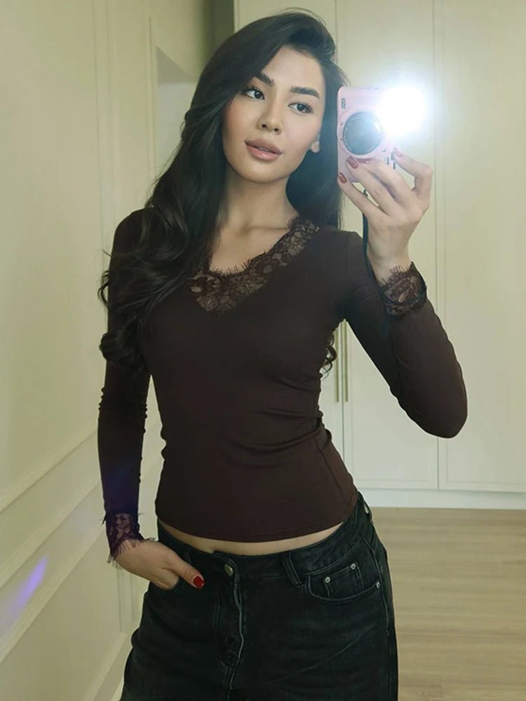 Miriam krajkový ležérní top s výstřihem do V