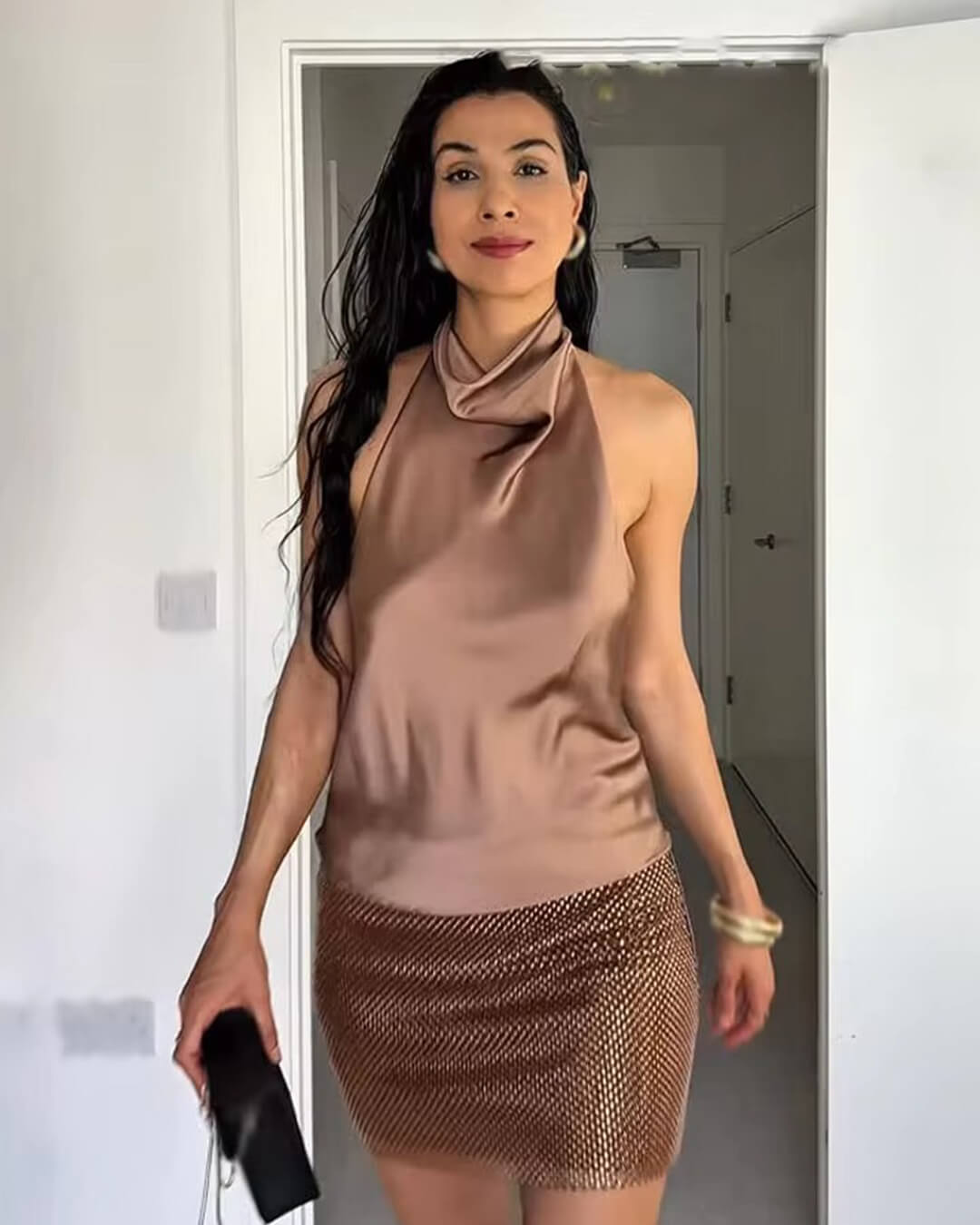 Anastasia Halter Zádově otevřený saténový top