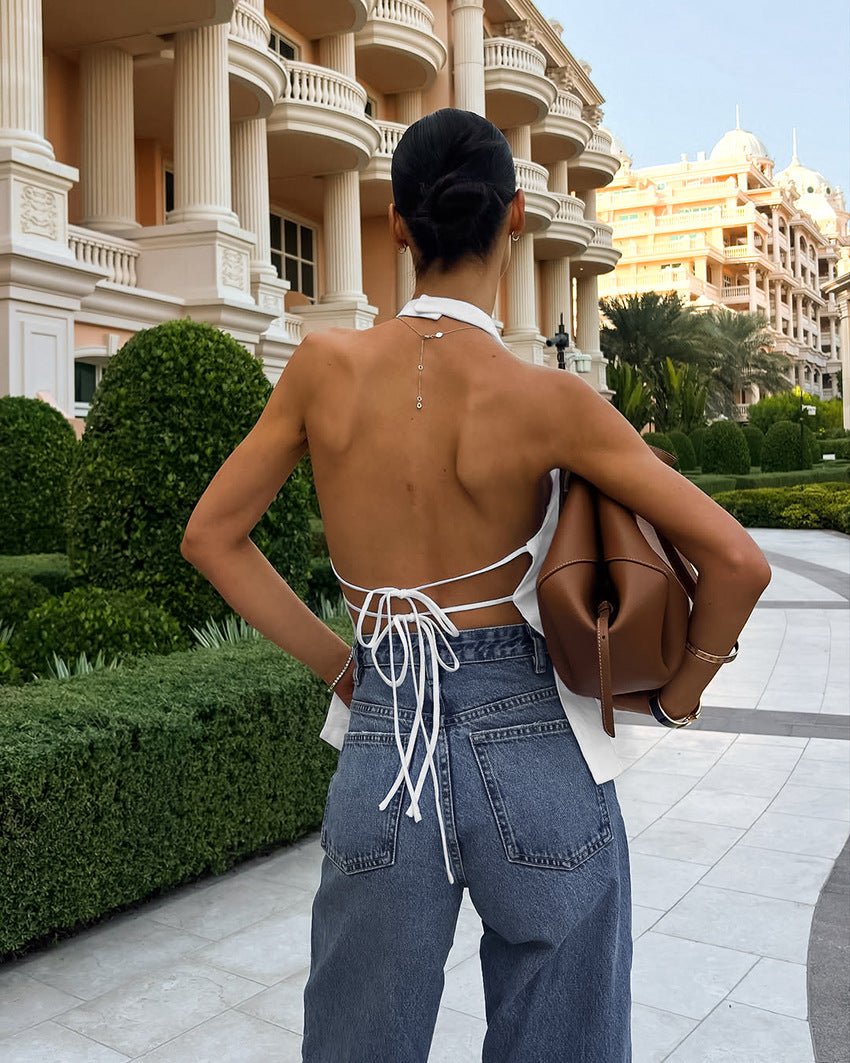 Daphne halter top s odhalenými zády