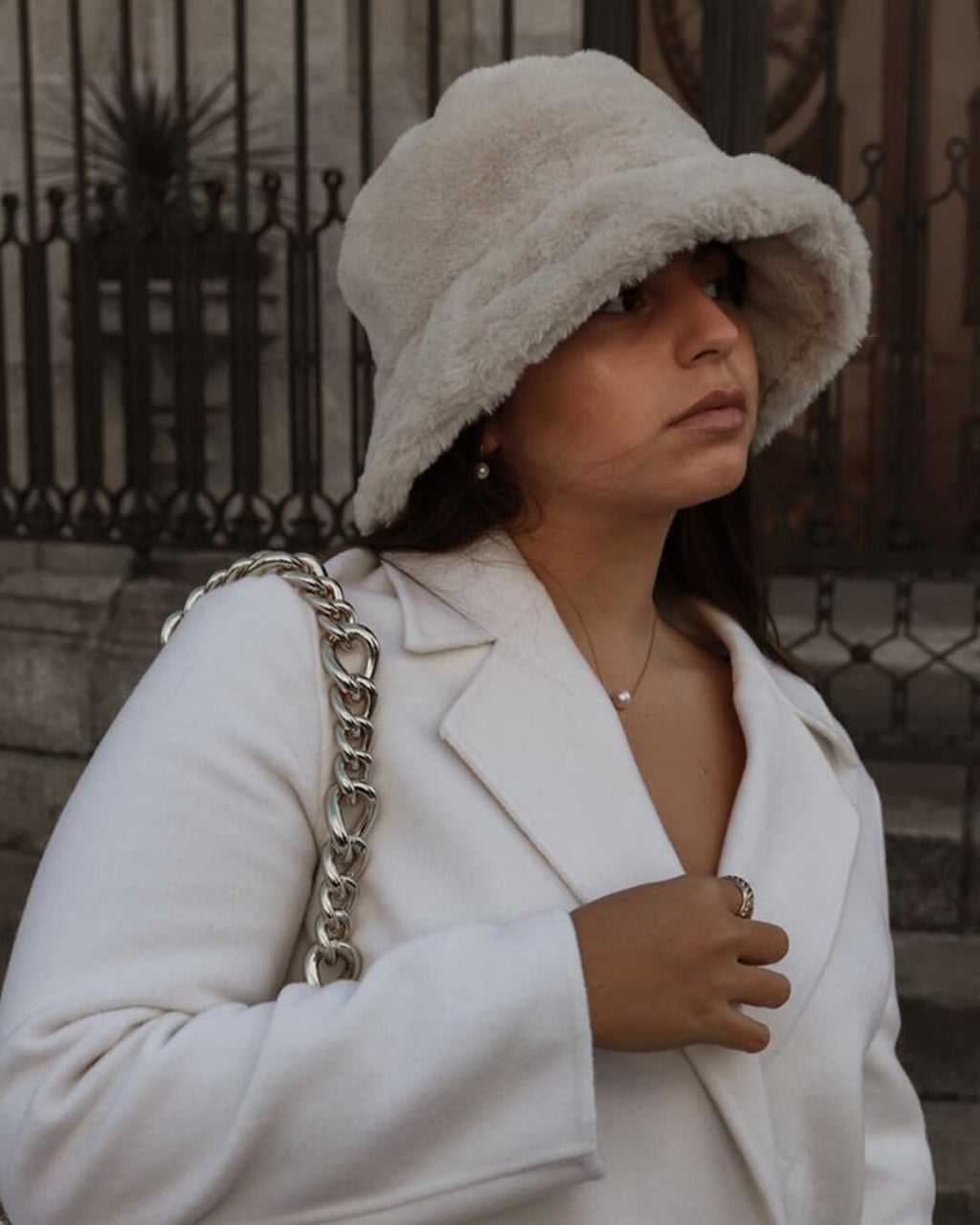 Chlupatý klobouk Pauleen