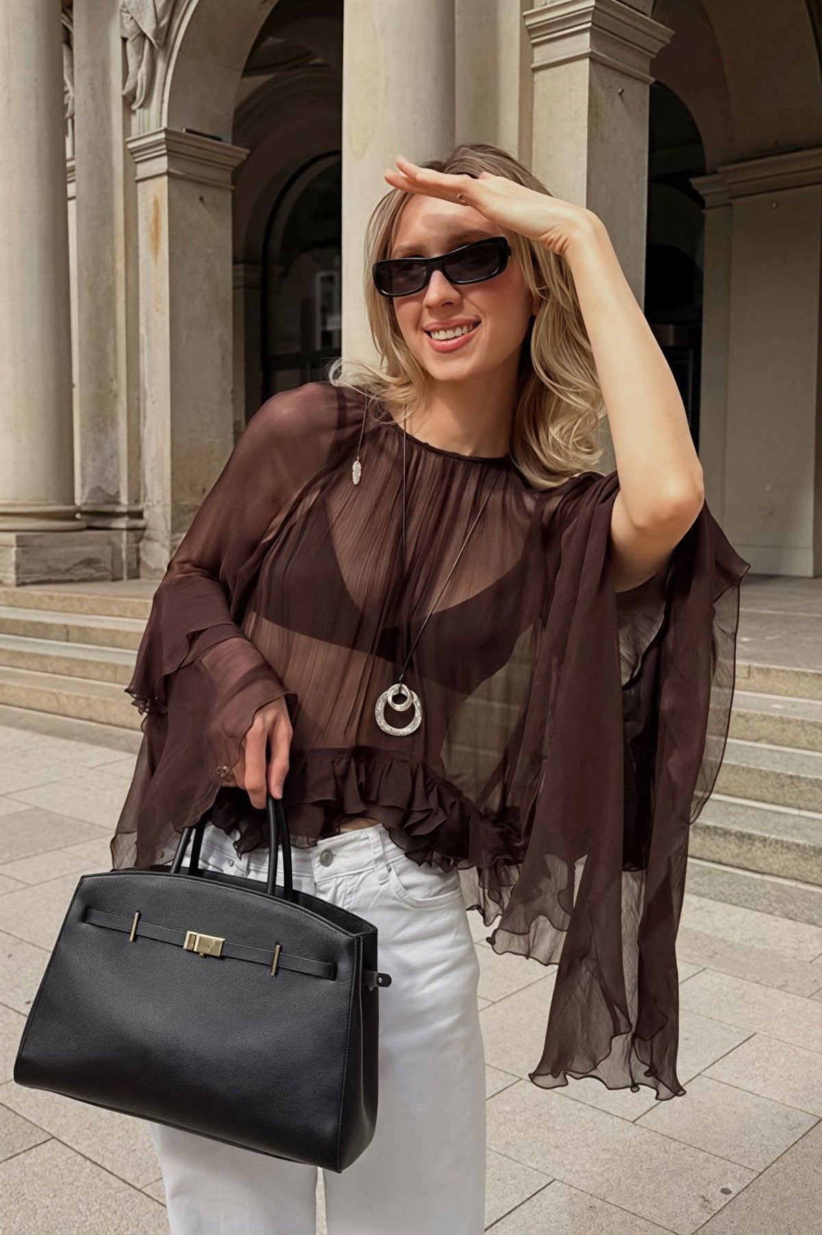 Greta šifonová halenka s volánovými zvonovými rukávy